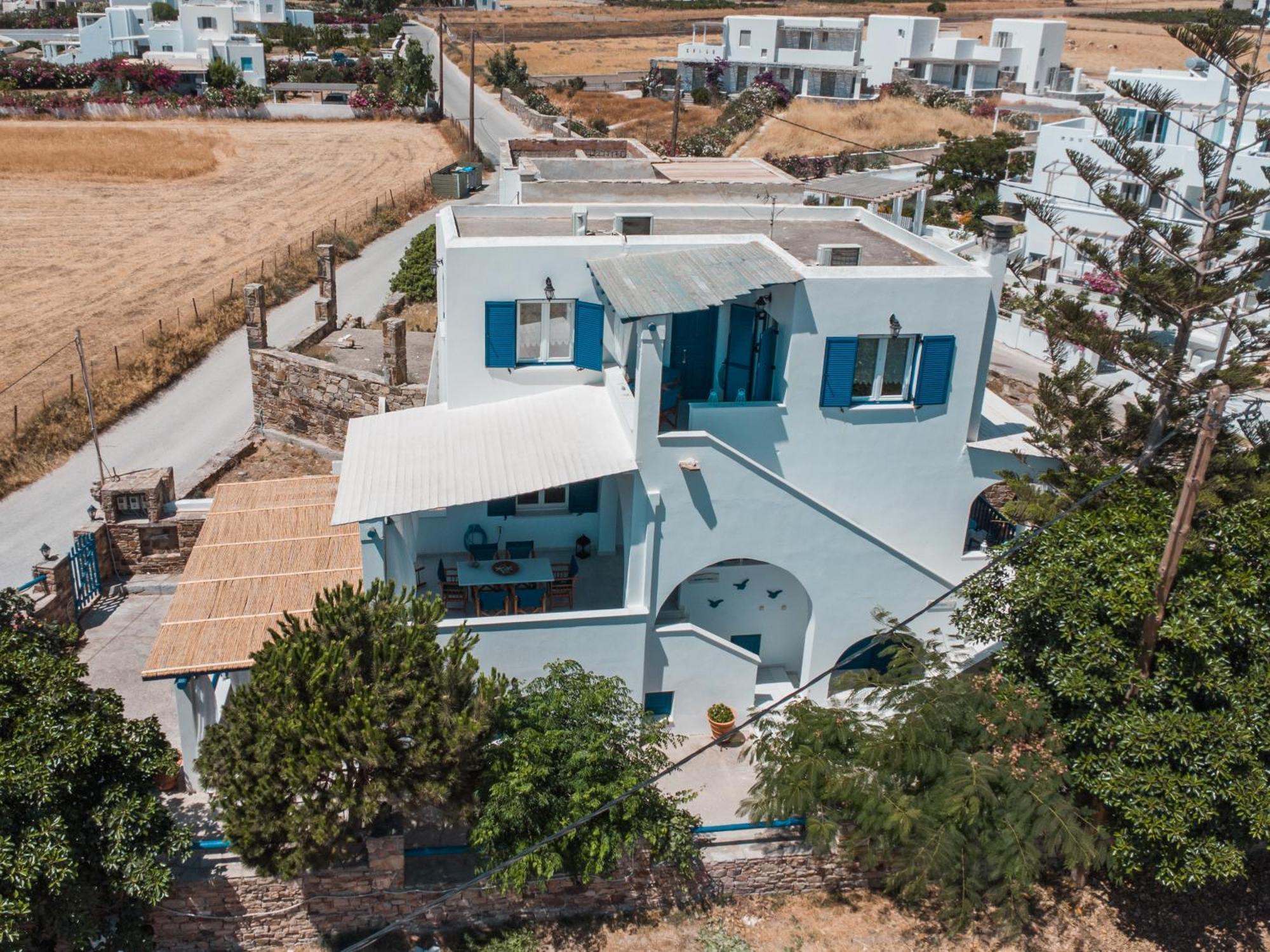 Апартаменты Kastraki Family House Экстерьер фото